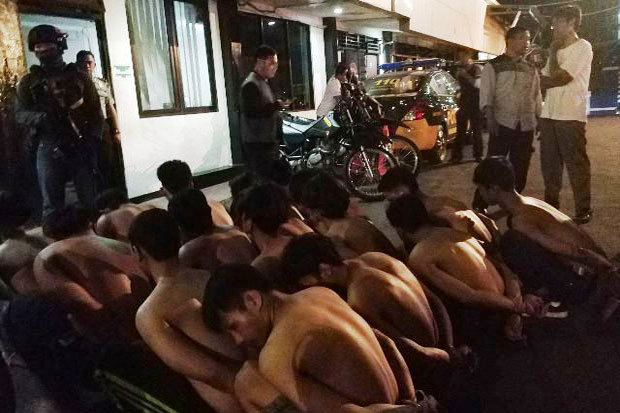Tangani Pelaku Penjarahan,...