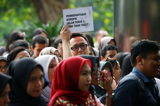 Peneror Novel Baswedan...