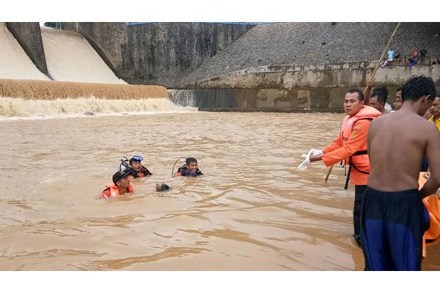 Selfie di Bendungan...