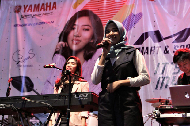 Linda Amalia Duet Bareng...