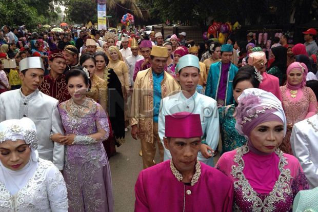 Malam Tahun Baru, Nikah...