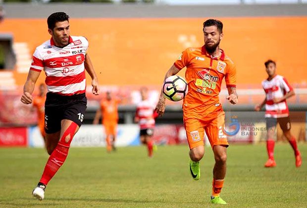Borneo FC Pagari Diego...