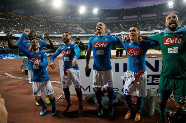 Napoli Juara Serie A...