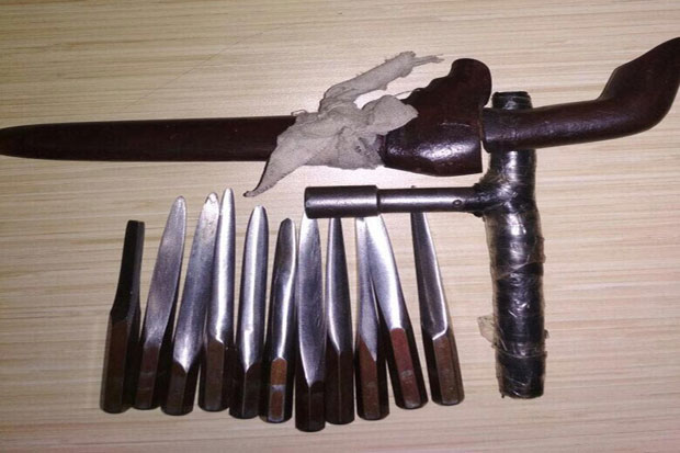 Polisi Sita Pistol dan...