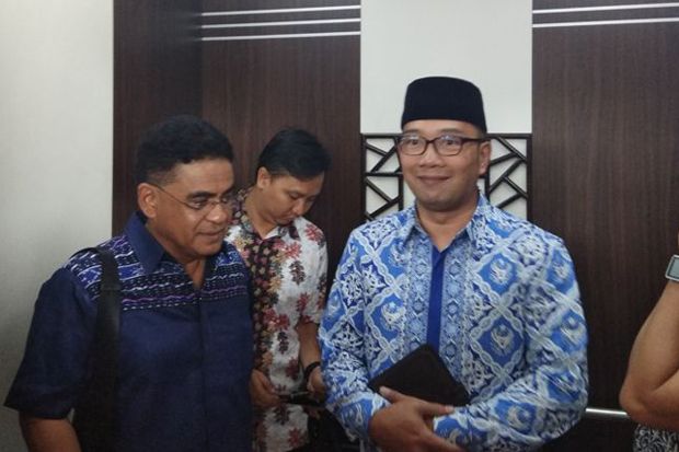 Ridwan Kamil Merapat...