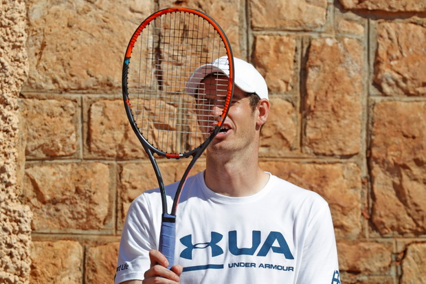 Murray Resmi Mundur...