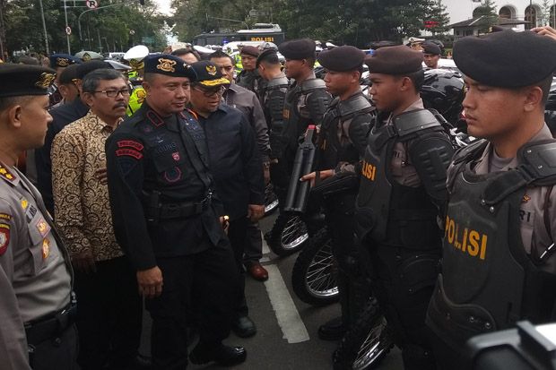 Amankan Pilkada Serentak,...