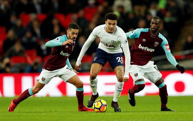 Babak I: West Ham Tahan...