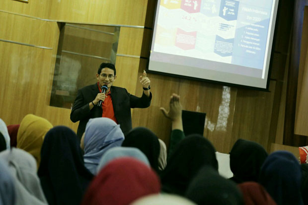 Sandiaga Uno Ajak Mahasiswa...