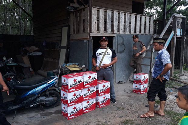 Satpol PP Sita Ratusan...