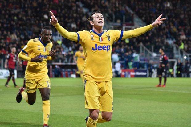 Gol Tunggal Bernardeschi...