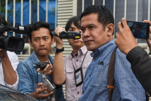 Bupati Nganjuk Nonaktif...