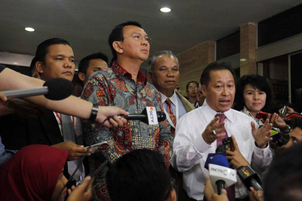 Gugatan Cerai Ahok Masuk...