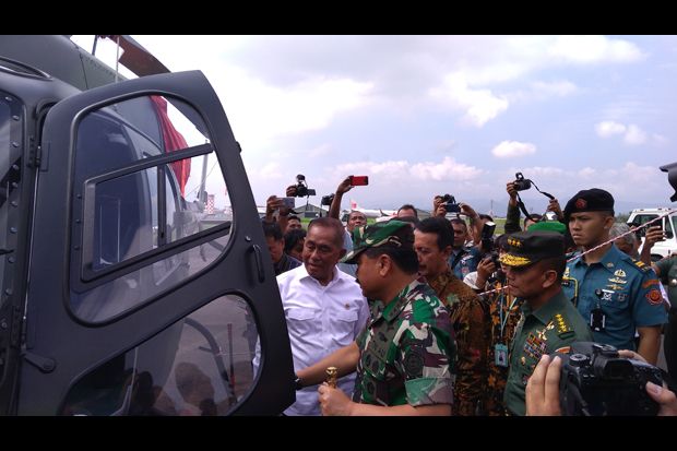TNI Punya Lima Heli...