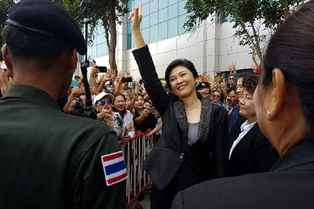 Mantan PM Thailand Yingluck...