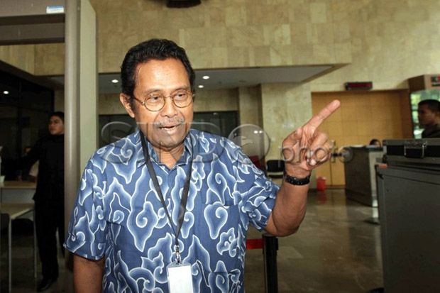 Fahmi Idris: Komunisme...