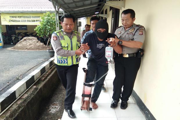 Lagi, Polres Karawang...