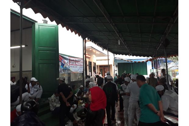 Ratusan Anggota LPI...