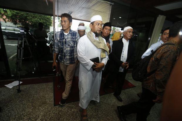Ustaz Zulkifli Diperiksa,...