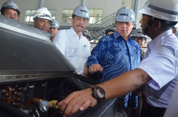 Industri Kereta Api...