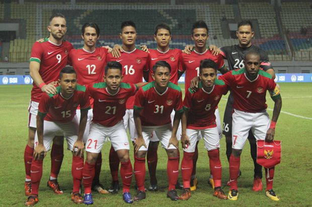 Bulan Pertama 2018,...