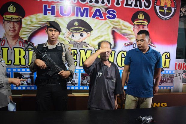 Anak 14 Tahun Diperkosa...