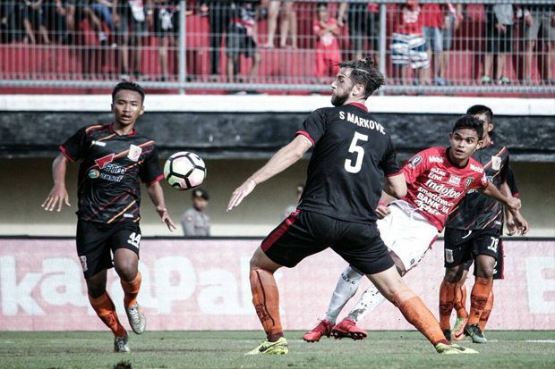 Drama 5 Gol, Bali United...