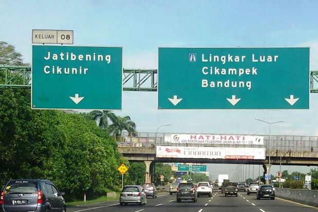 Macet Jakarta-Bandung...
