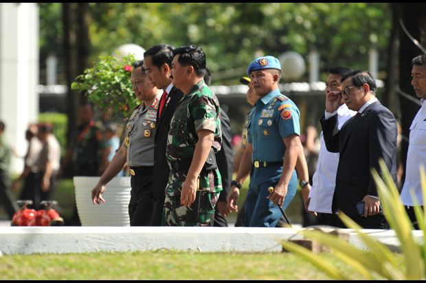 Jokowi: Masyarakat Sudah...