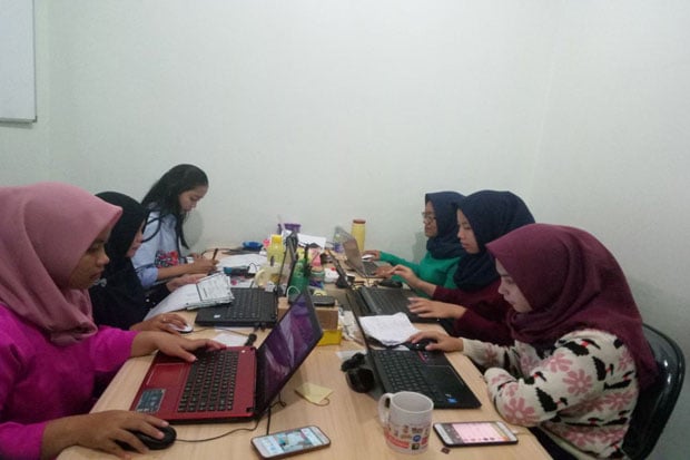 Ulang Tahun Hargadunia,...