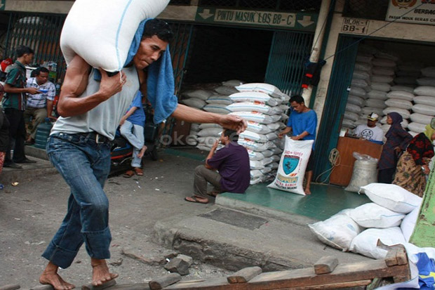 Stok Beras di Jakarta...