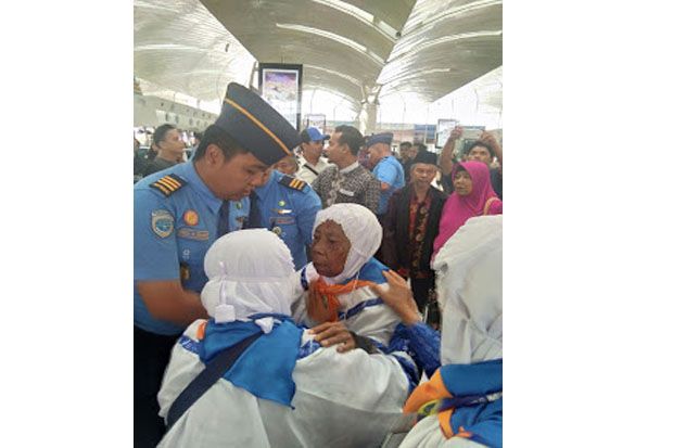 Enam Jamaah Umrah dari...