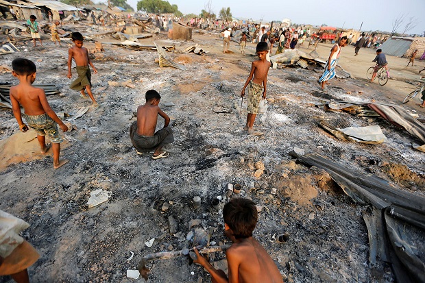 Pejabat Bangladesh:...