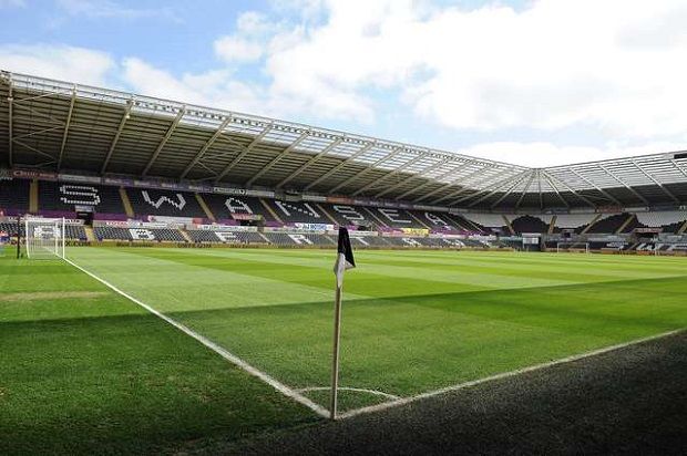 Susunan Pemain Swansea...