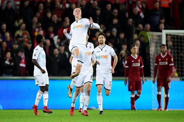 Babak Pertama: Liverpool...