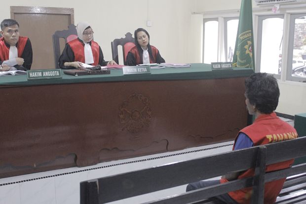 Perantara Penjualan...