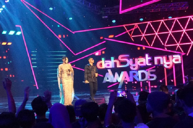 Seru! Dahsyatnya Awards...