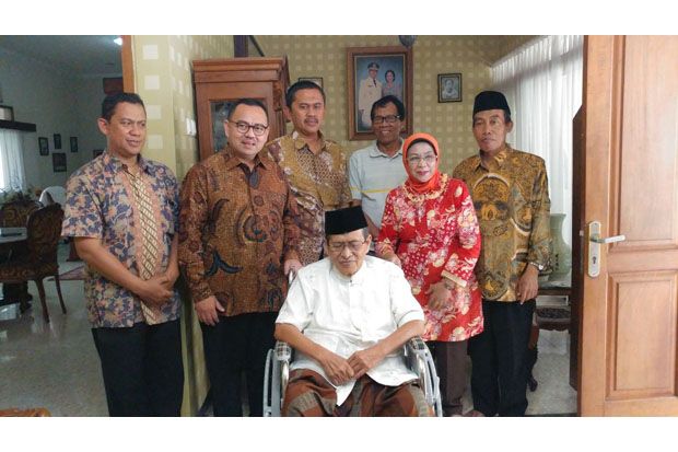 Silaturahmi dengan Mantan...