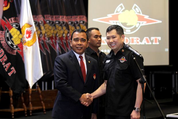 HT Resmi Dilantik Jadi...
