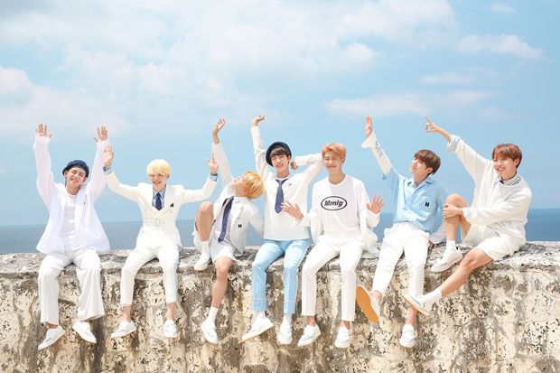 BTS Larang Army Berikan...
