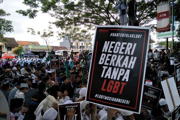Ratusan Santri dan Ulama...