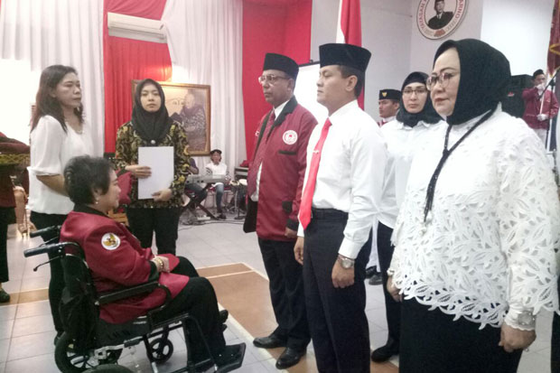 Rachmawati Lantik Anggota...