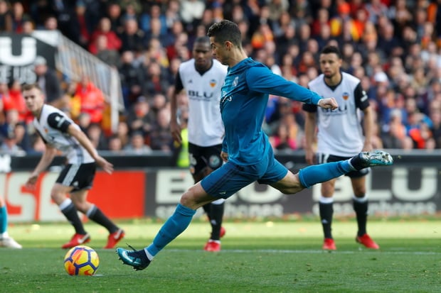 Ronaldo Pimpin Madrid...