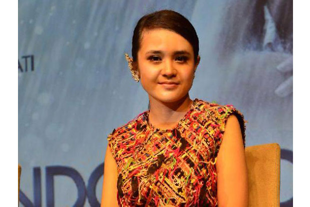 Michelle Ziudith Takut...
