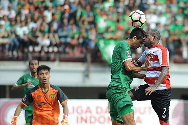 Madura United Petik...
