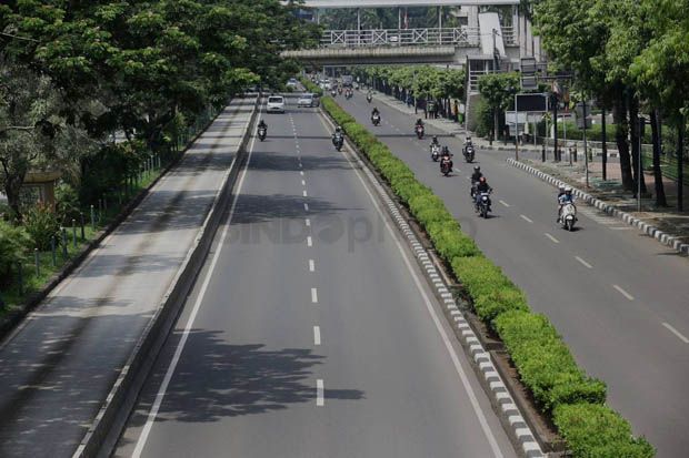 Jalan Warung Buncit...