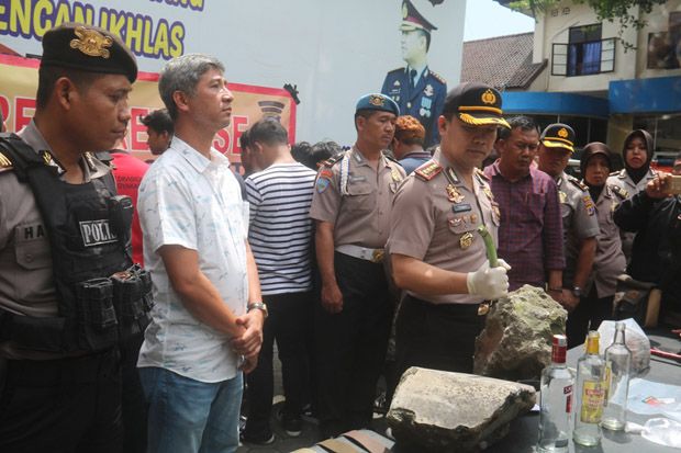 Terlibat Aksi Kriminal,...