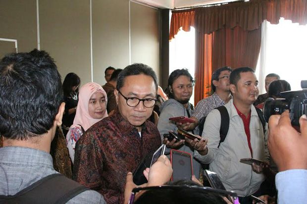 Zulkifli Hasan Tanggapi...