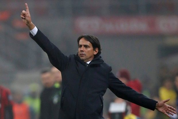 Lazio Nyesal Tak Bisa...