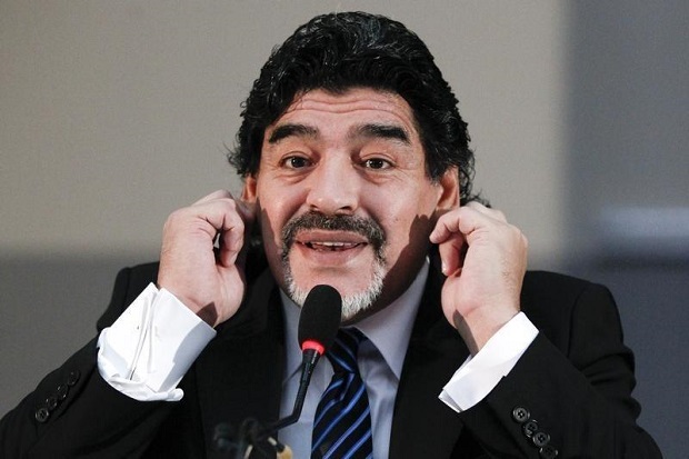 Maradona Ditolak Masuk...